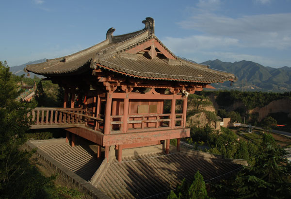 Hall of Thousand Buddhas Temple